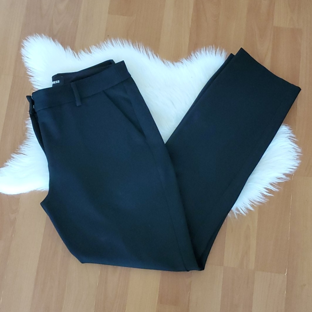 Express black columnist mid rise ankle pants 6R